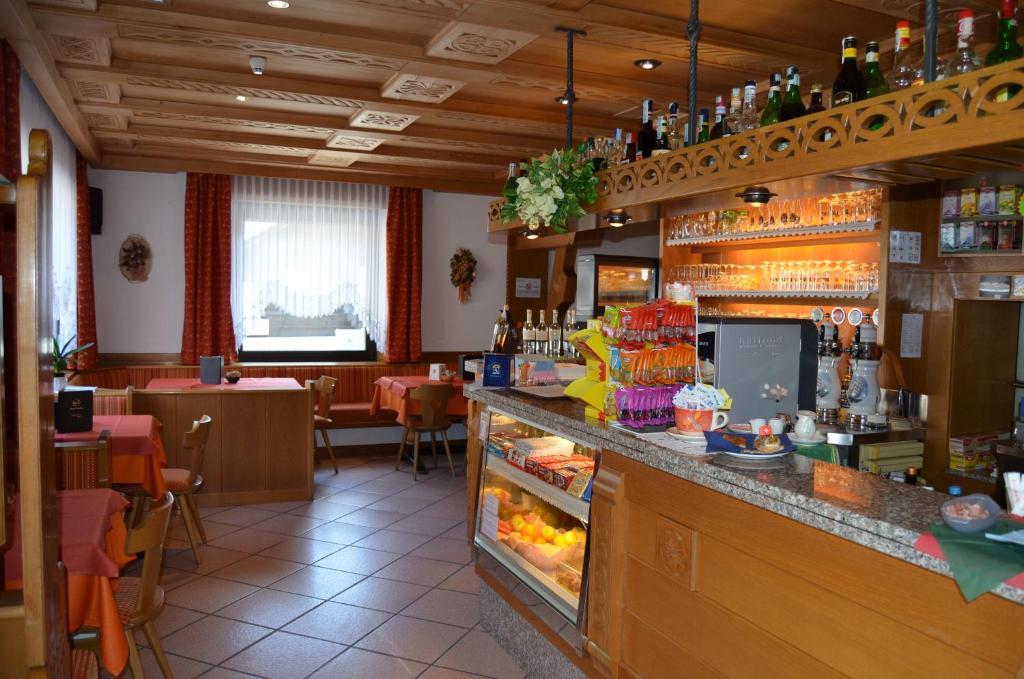 Hotel Ladina Campitello di Fassa