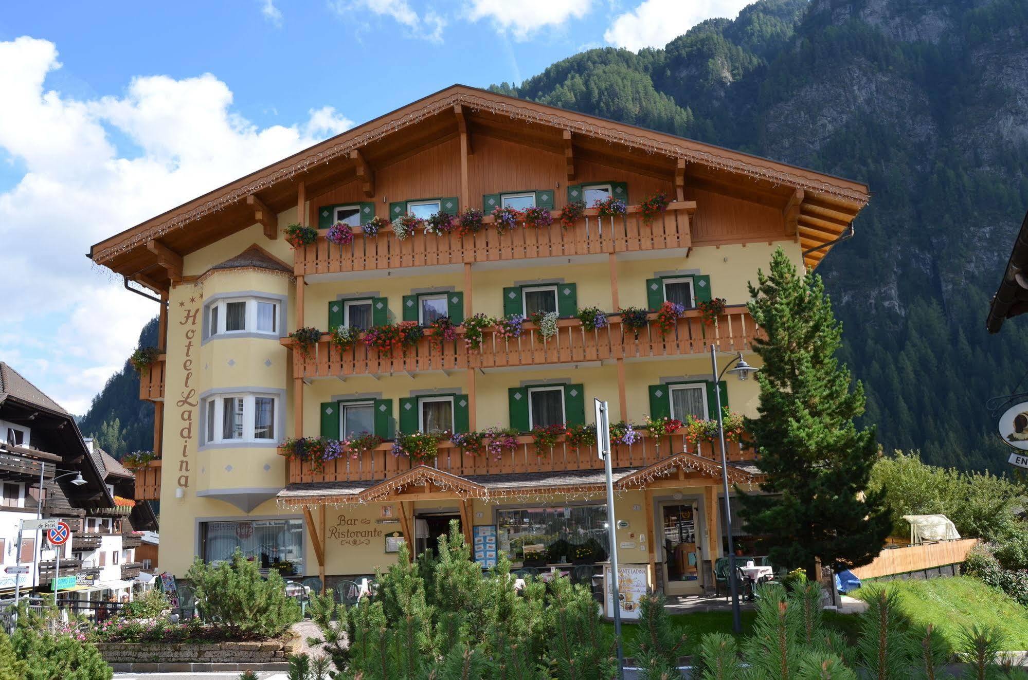 Ladina Hotel