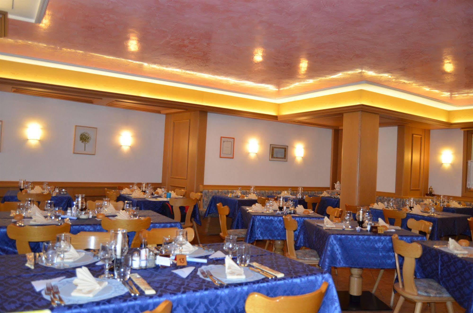 Ladina Hotel