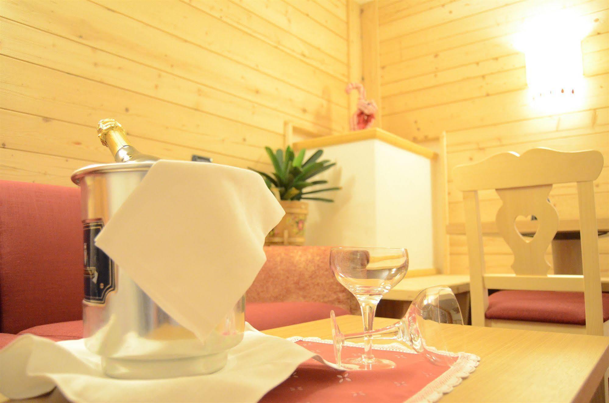 Ladina Hotel Campitello di Fassa